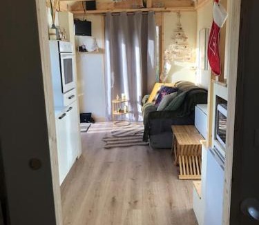 Saint-Omer Ski Chalet | Tiny house au cœur du marais