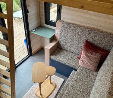 Saulges Ski Chalet | Tiny House au coeur d'une petite cité de caractère à Saulges