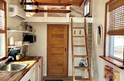 Valley Hi RV Rental | Tiny House - Big Fun!