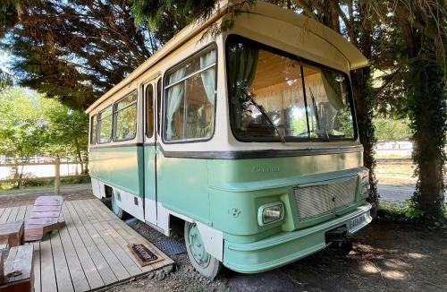 Mignaloux-Beauvoir Other | Tiny house - Bus insolite - avec Escape Game