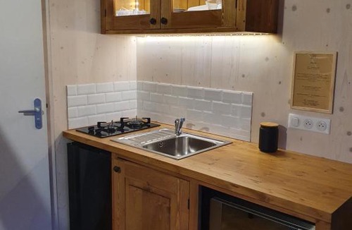 Monplaisir Apartment | TINY HOUSE Cosy 1 - Angers Green Lodge