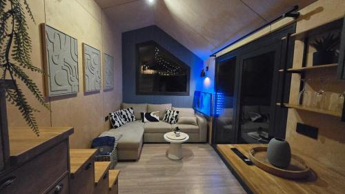 Yvias House | Tiny house Dôme jacuzzi privatif