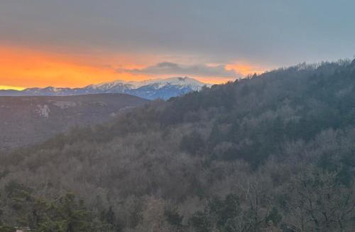 Cubieres-sur-Cinoble Ski Chalet | Tiny House en bois