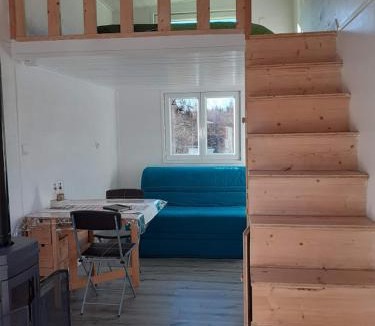 Beulotte-Saint-Laurent House | Tiny House JOY