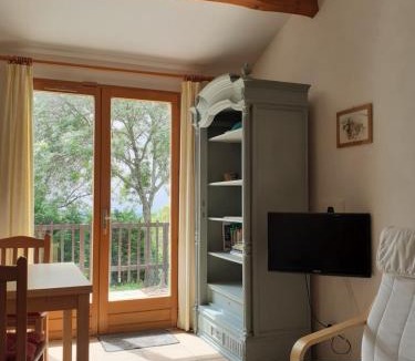 Saint-Jean-de-Minervois House | Tiny House Belleraze