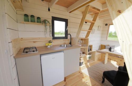 Saint-Martin-d'Ecublei Other | Tiny House Kahuta Cosy dans la Nature