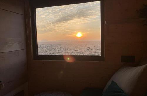 Sainte-Marie-en-Chaux Cabin | Tiny House