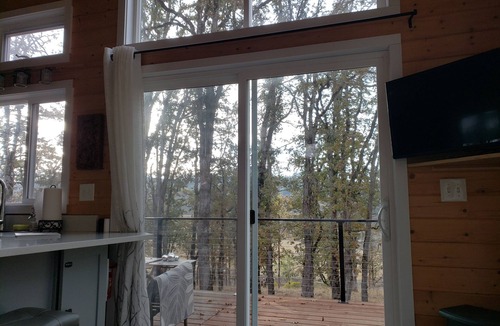 Molalla Cabin | Tiny House in a Quiet Oak Grove