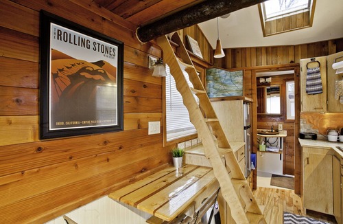 Alberta Cottage | Tiny House In Alberta Arts District!