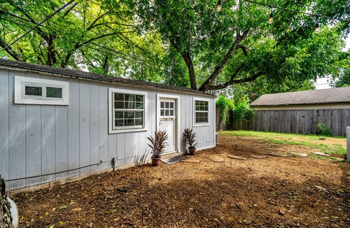 Oak Cliff Cottage | Tiny house in Bishop Arts!