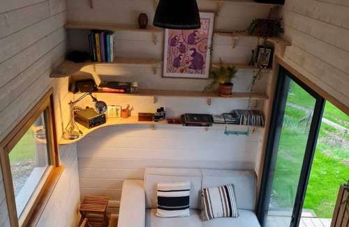 Port-Saint-Pere Ski Chalet | Tiny house in the countryside