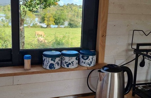 Port-Saint-Pere Ski Chalet | Tiny house in the countryside