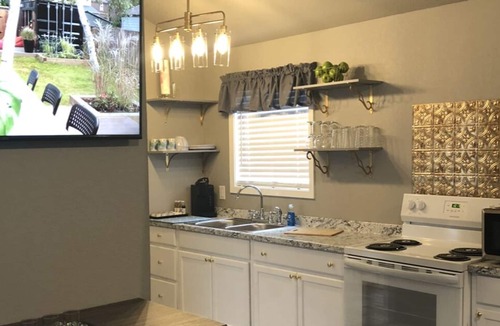Crossett House | Tiny House No Cleaning Fee NO SMOKING NO ANIMALS
