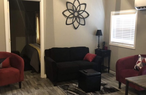 Crossett House | Tiny House No Cleaning Fee NO SMOKING NO ANIMALS