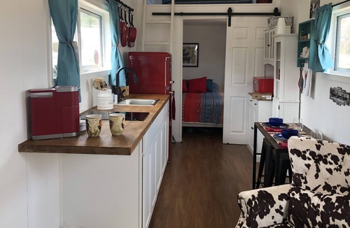 Pilot Hill House | Tiny House on Horse Ranch in Northern California
