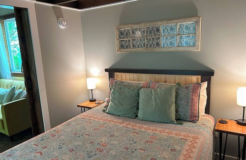 Greenwich House | Tiny House on the Battenkill River