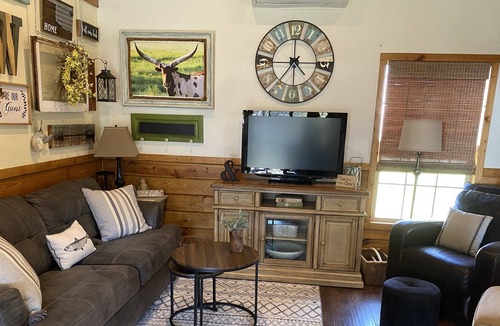 Proctor House | Tiny House on the beautiful Illinois River near Tahlequah