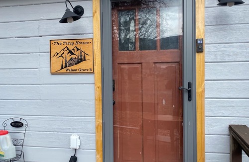 Windham Cottage | Tiny House on Walnut Grove