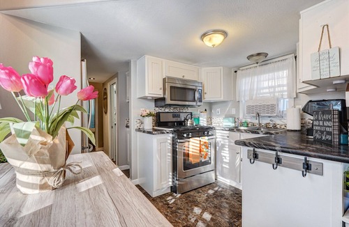 Woodland Park Ski Chalet | Tiny House | Pet-Friendly | Pikes Peak Views