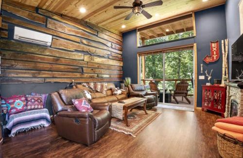 French Village Apartment | Tiny House Relaxing Country Getaway