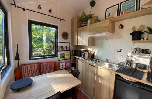 Ferel Ski Chalet | Tiny house sur terrain boisé à 10 mn de la mer