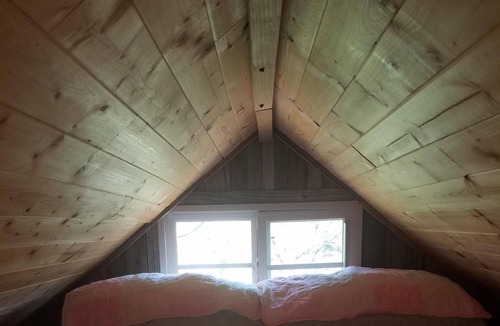 Spicewood House | Tiny House (Tall Cotton)in a rural setting 34 miles from Austin!