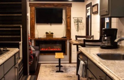 Hattiesburg House | Tiny House - The Shindig