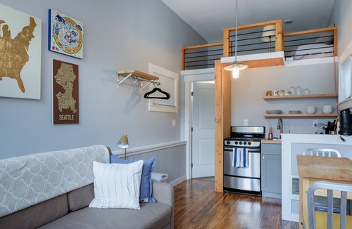 Phinney Ridge Cottage | Tiny House