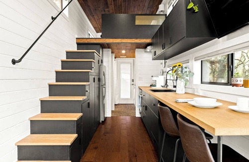 Dripping Springs House | TINY HOUSE with private lake park access