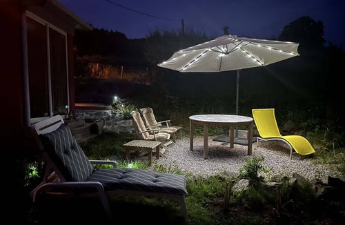 Teilhet House | Tiny house with a beautiful view in 63560 Teilhet