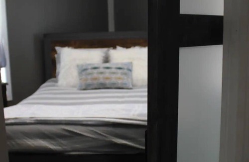 Wynne House | Tiny Inn of Wynne