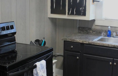 Wynne House | Tiny Inn of Wynne