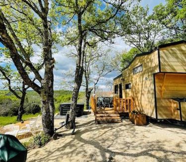 Daglan Apartment | Tiny La Truffière-SPA-Insolite