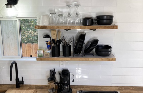 North Decatur House | Tiny Medlock, a cozy haven!