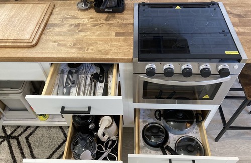 North Decatur House | Tiny Medlock, a cozy haven!