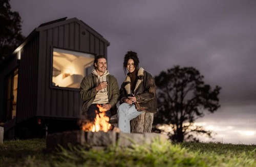 Valery Cabin | Tiny Nancy Summary: H