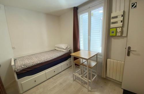 Dieppe Apartment | Tiny Nest 42