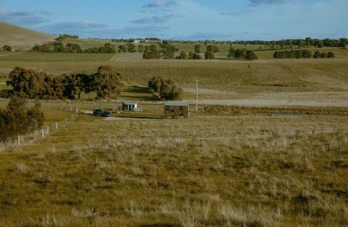 Smeaton House | Tiny Regen Farm Stay by Tiny Away