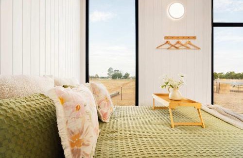 Carag Carag House | Tiny Rescue Retreat by Tiny Away