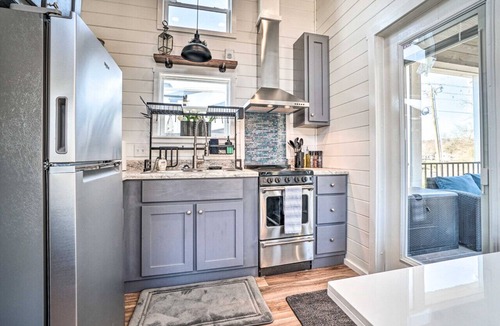 Morganton House | Tiny Retreat Gated Rural Haven