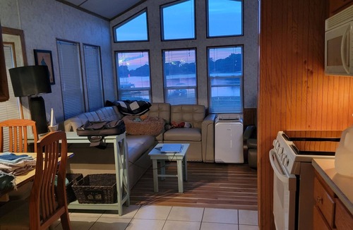 Coral House | Tiny Slice of Paradise