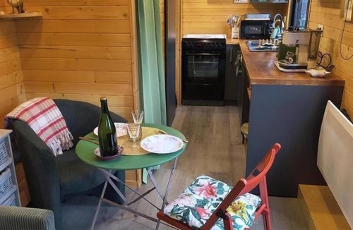 Wasigny House | TINY SOMNIFLORE - WASIGNY