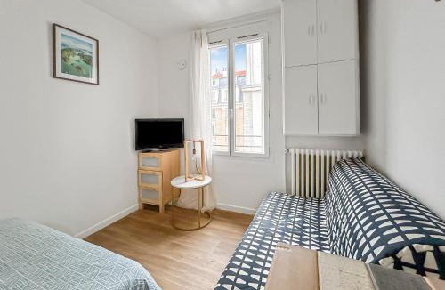 Aubervilliers Apartment | Tiny Studio, proche métro & Stade de France