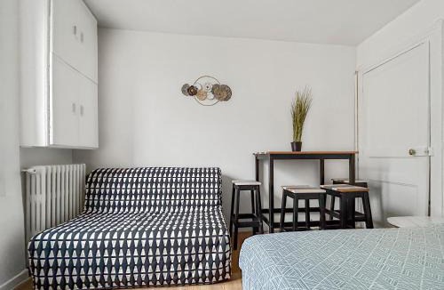 Aubervilliers Apartment | Tiny Studio, proche métro & Stade de France