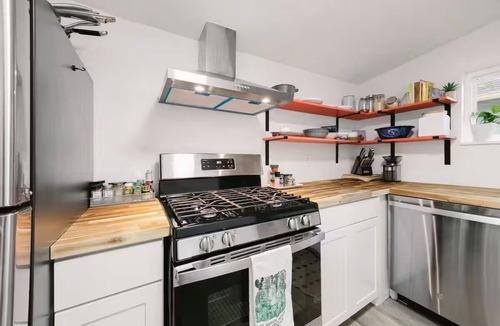 Blackshear-Prospect Hill House | Tiny T in the City