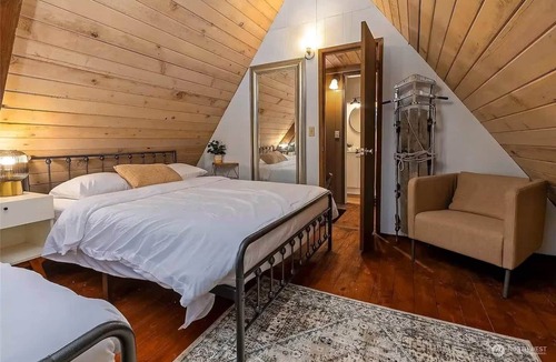 Packwood Apartment | Tiny Timber