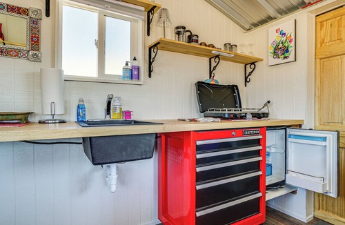 Rodeo Cottage | Tiny Town Cottages in Rodeo! 'Birdhouse'