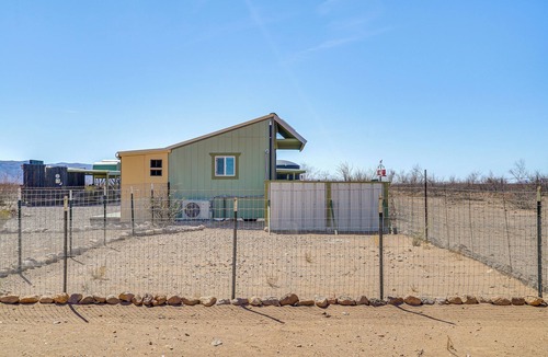 Rodeo Apartment | Tiny Town Cottages in Rodeo! 'Dog House'