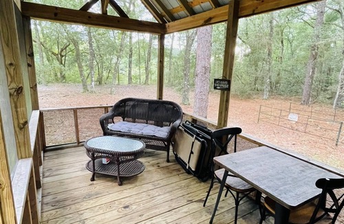 Branford Cabin | Tiny Twig @ Lynch Camp Inn