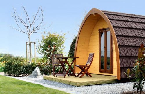 Wallersdorf House | Tiny Village